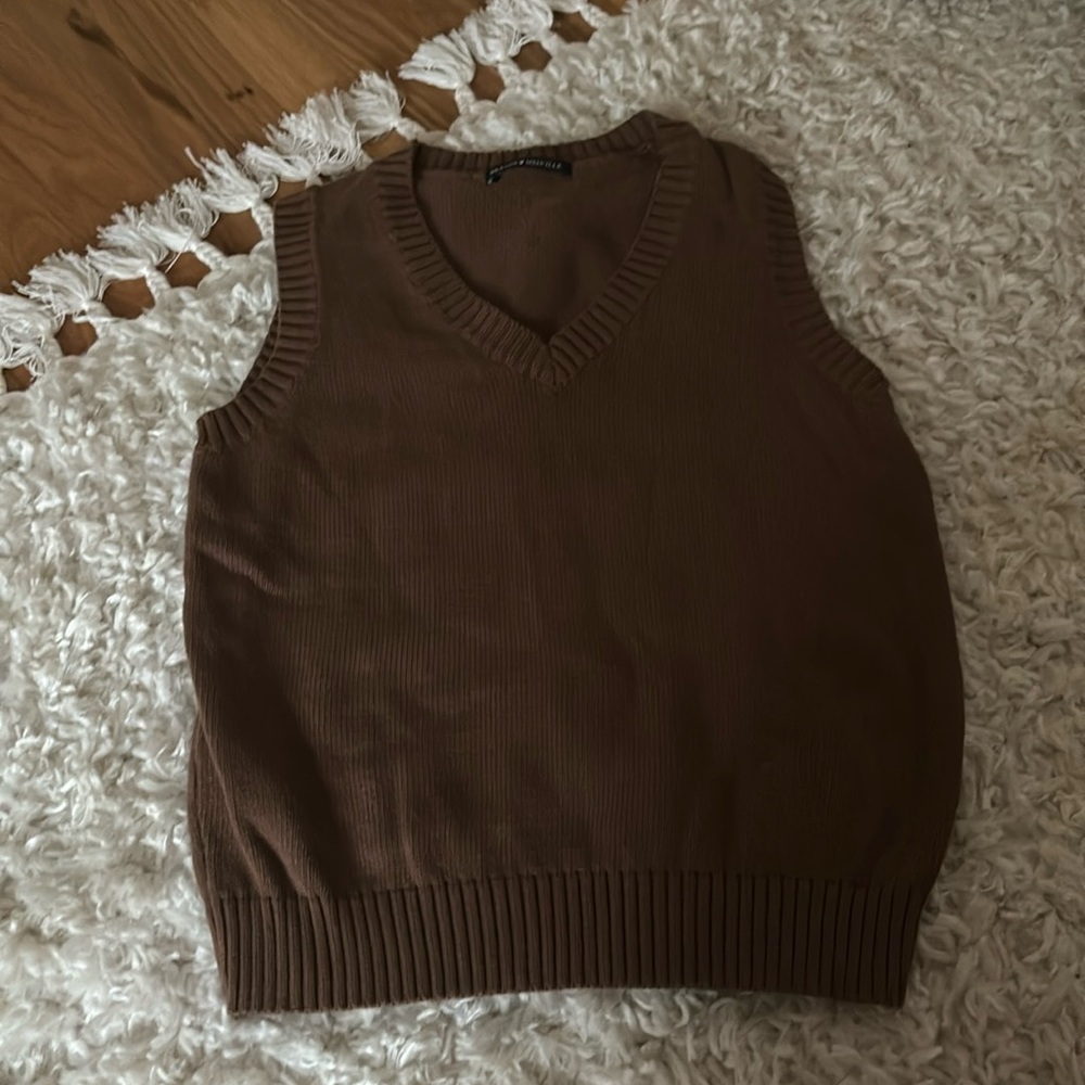 Brandy Melville Sweater Vest